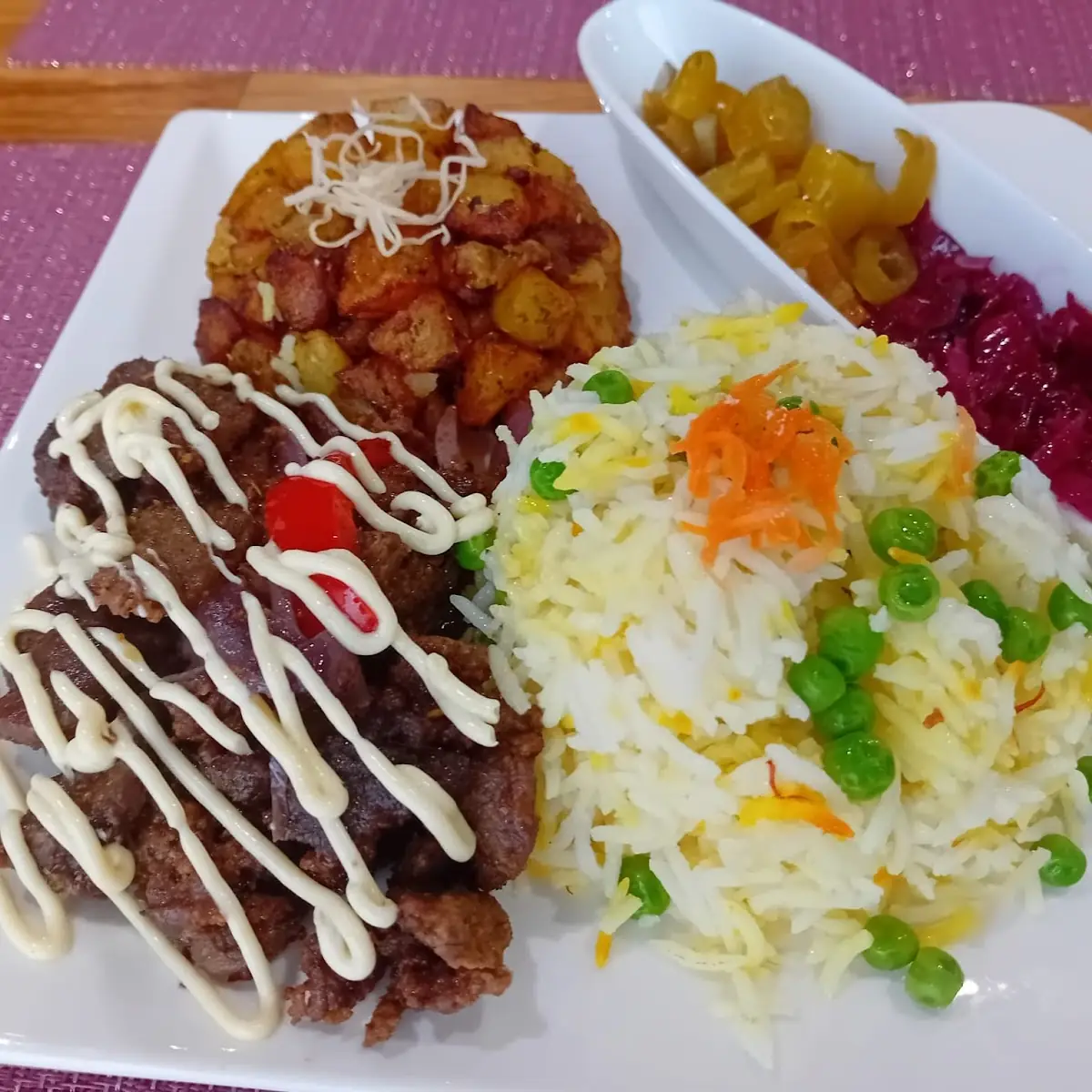 Micxikan Mit Reis Oder Pommes