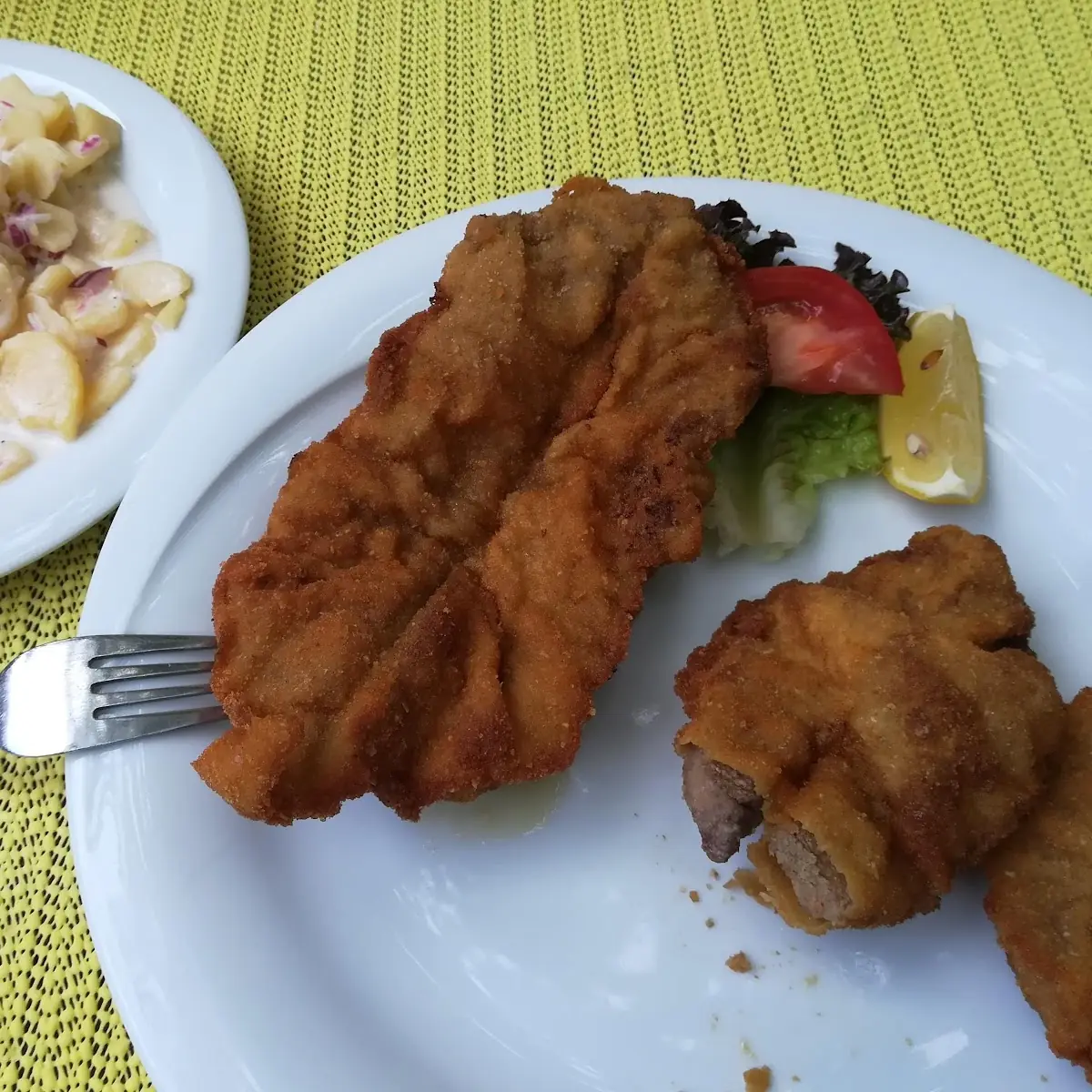 Gebackene Leber Mit Kartoffel-mayonaise Salat