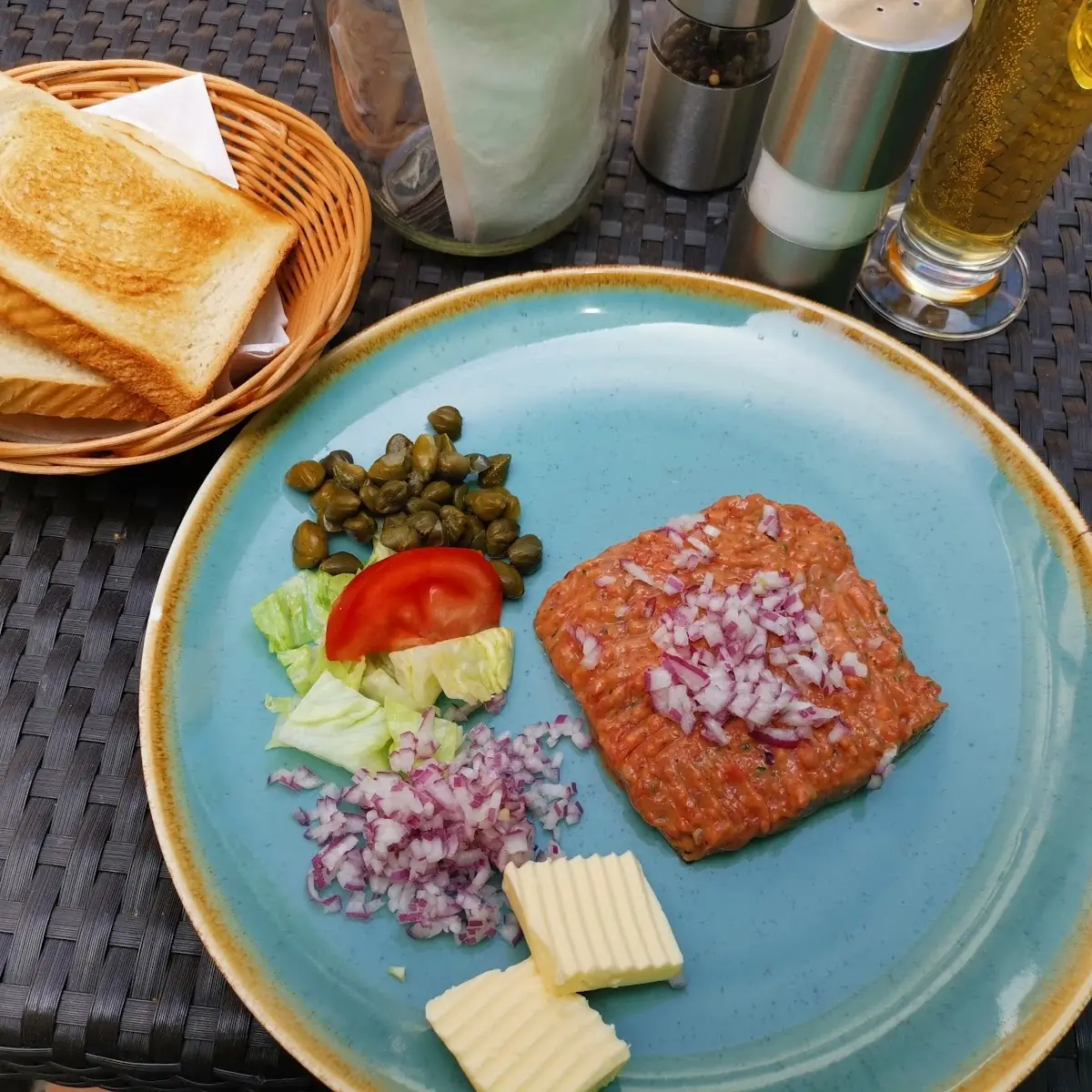 Beef Tartare Groß