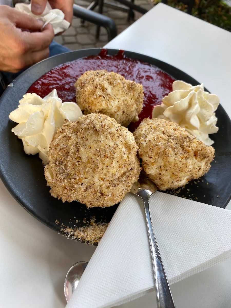 Topfenknödel