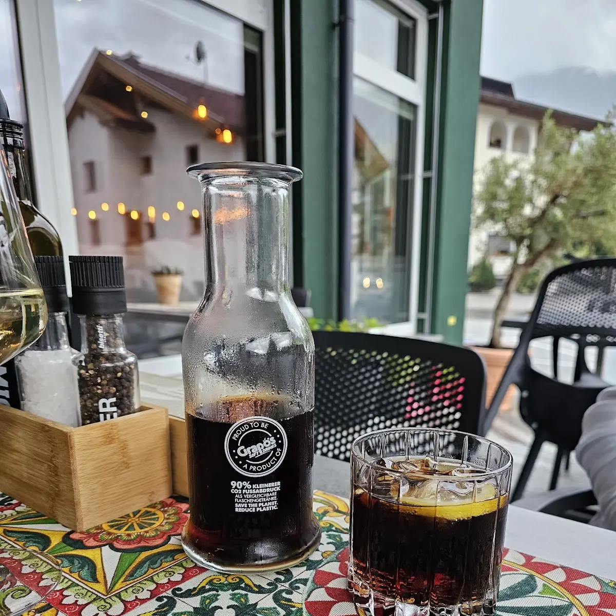 Cola