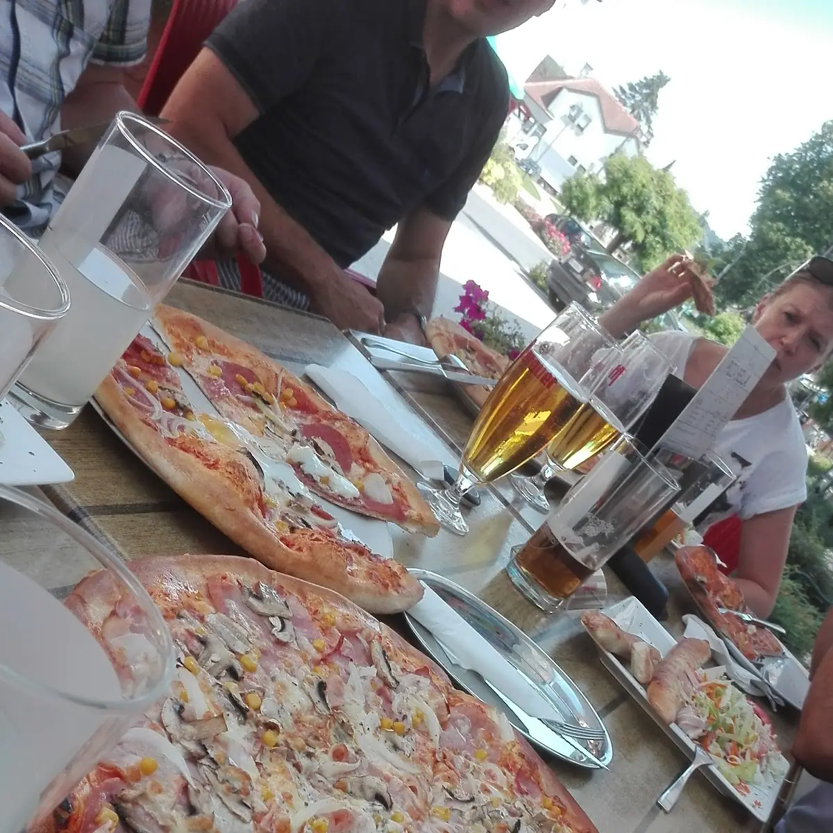 Familienpizza