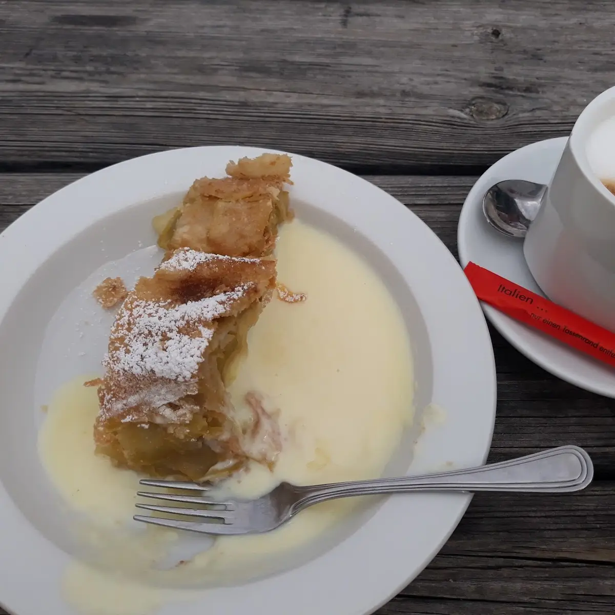 Apfelstrudel