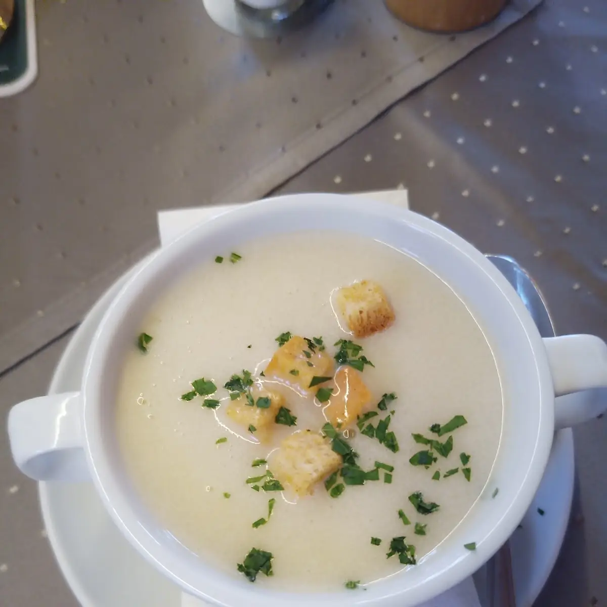 Knoblauch-creme-suppe