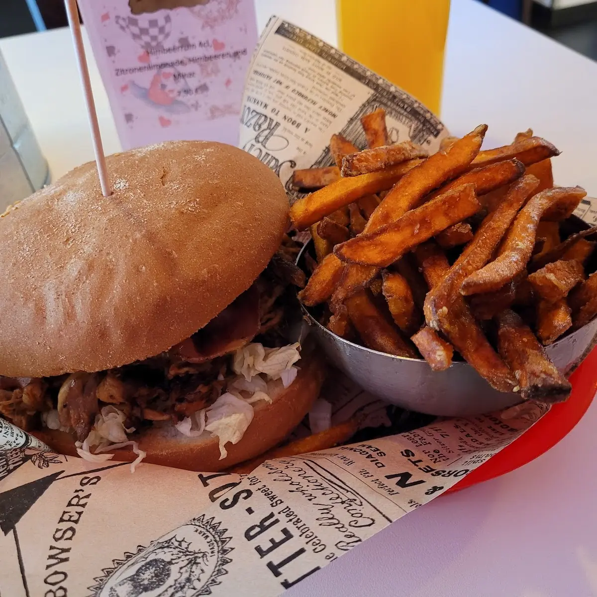 Crazy Pulled Pork Burger