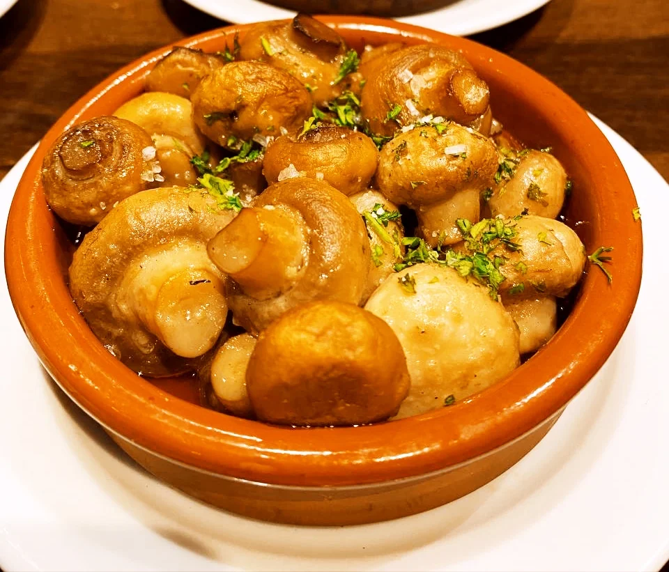 Champiñones Al