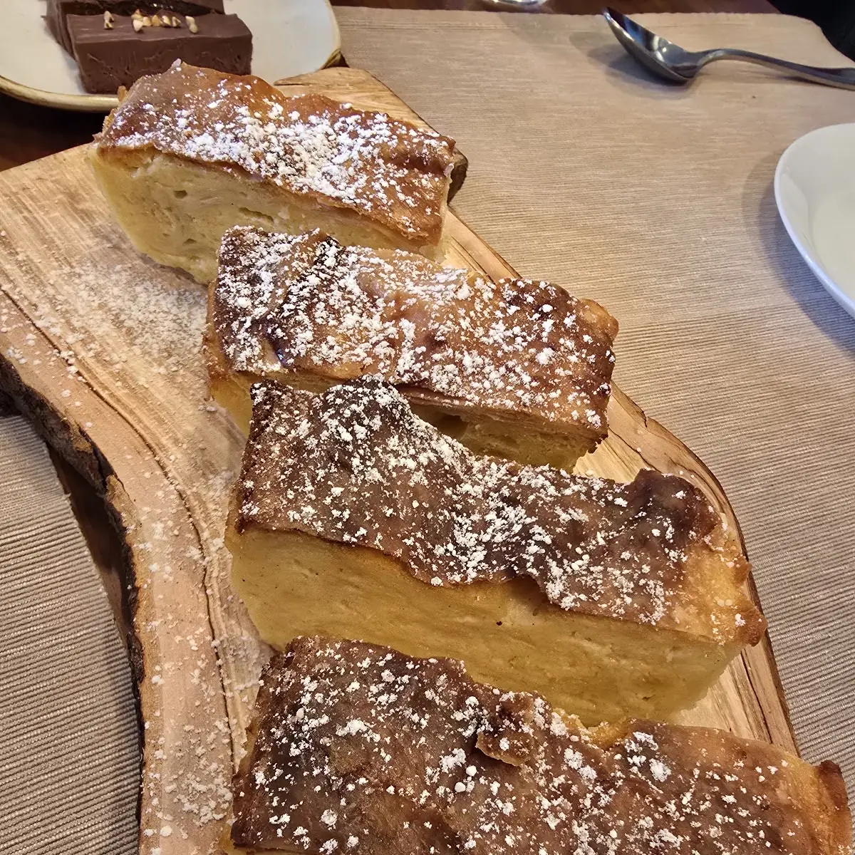 Milchrahmstrudel