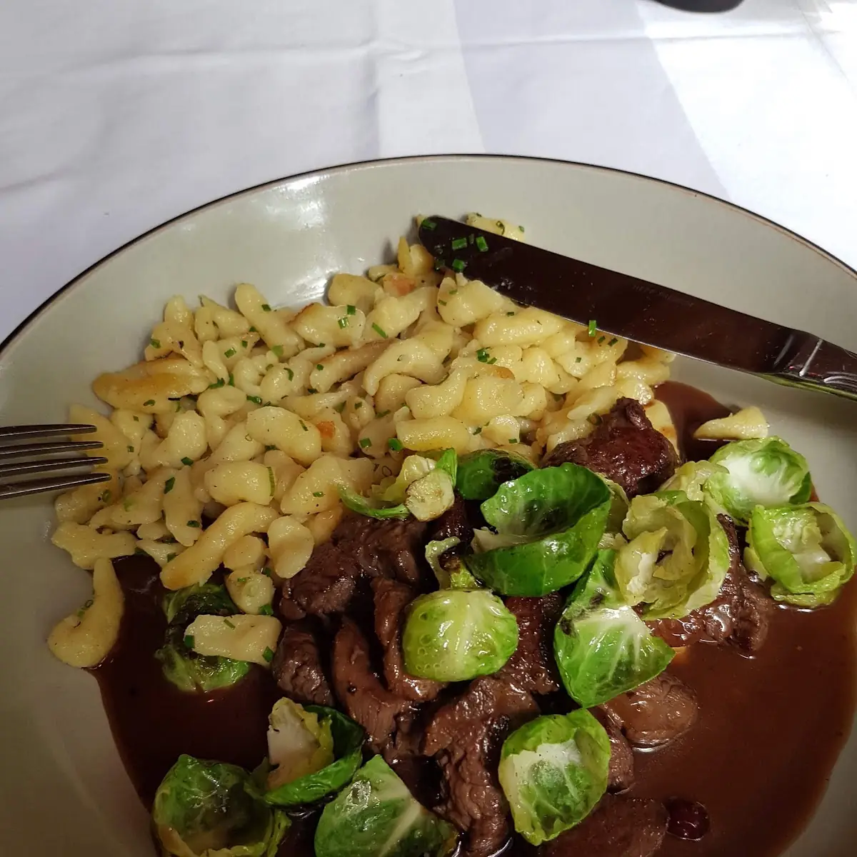 Rehfilet Mit Ausgewählten Beilagen