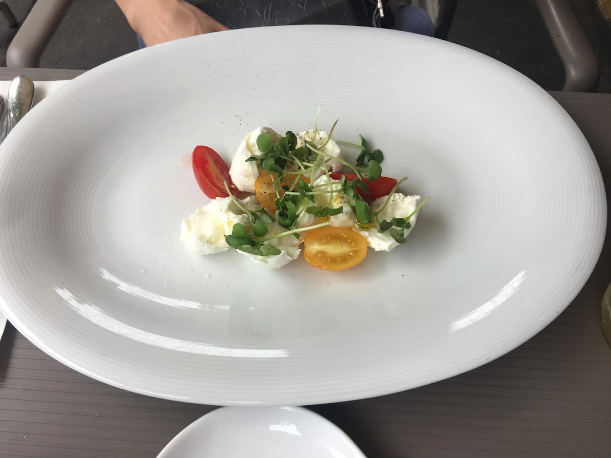 Quail Egg&Truffled Vinaigrette