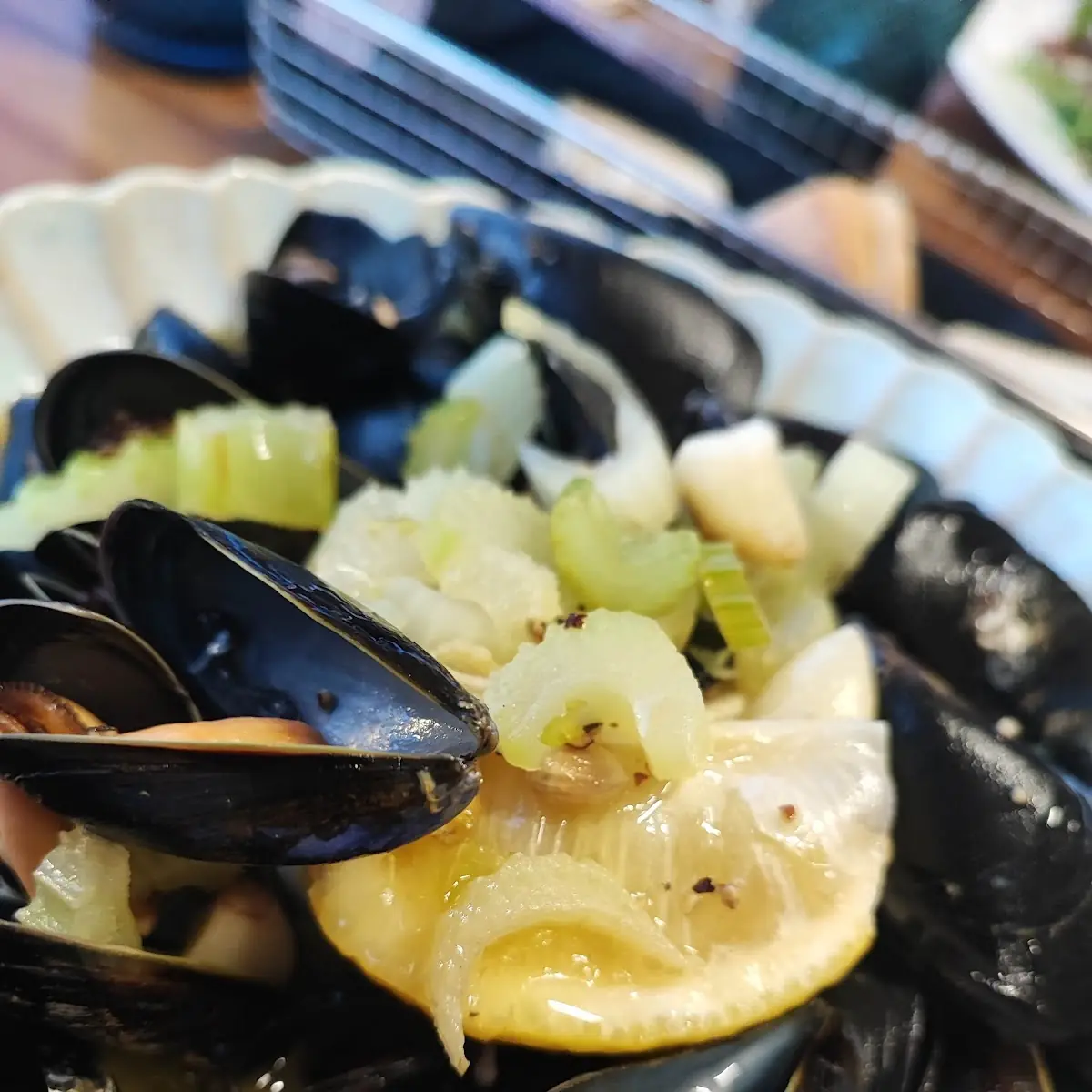 Miesmuscheln In Weißweinsauce