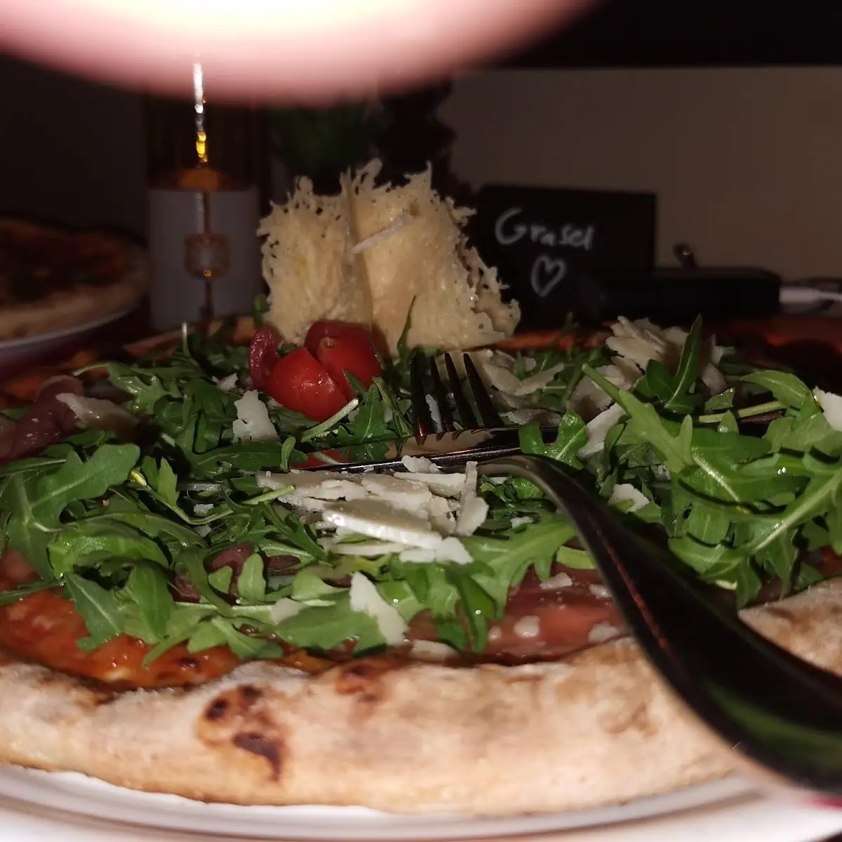 Oizza Arco Mit Parmesankäse, Arco Adige