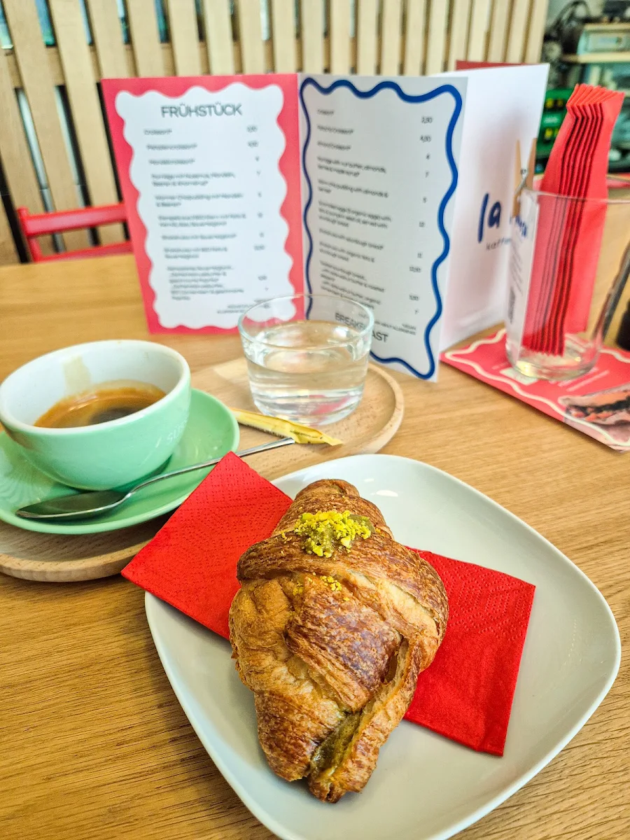 Pistazien Croissant Vegan