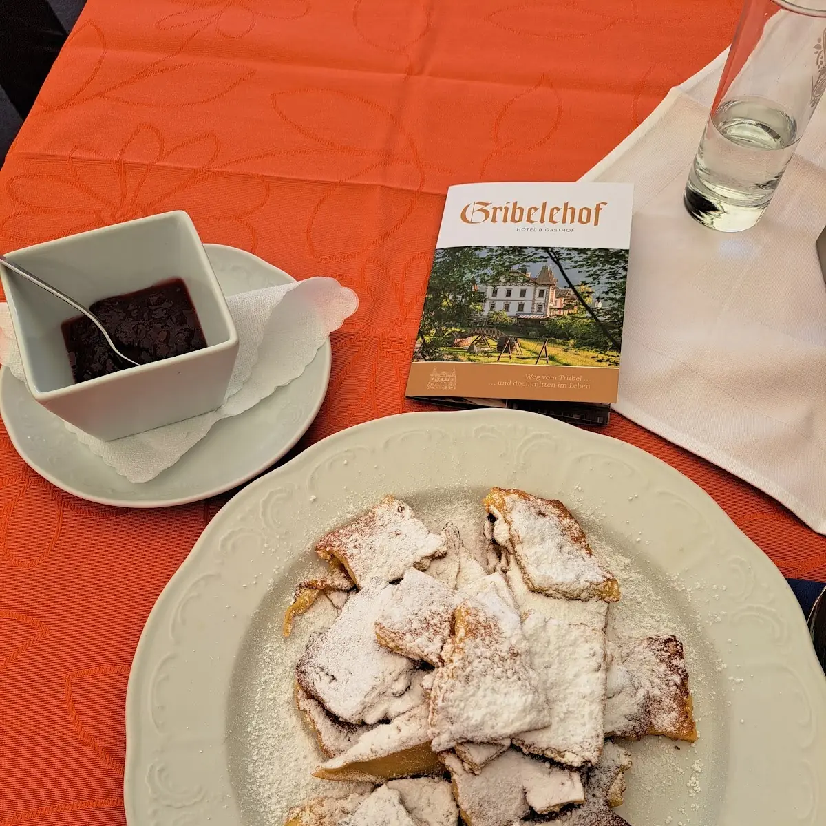 Kaiserschmarrn Mit Preiselbeeren