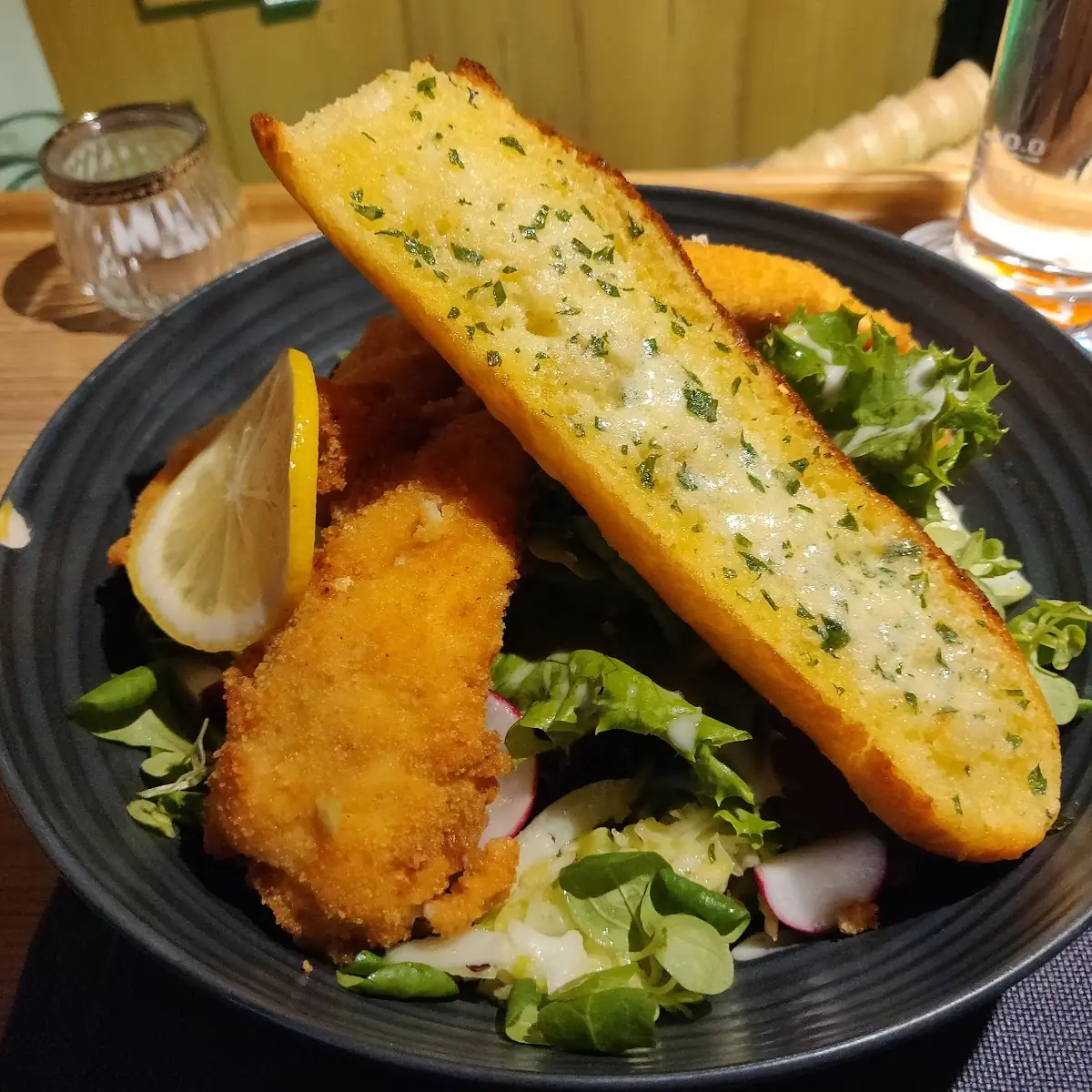 Backhendlsalat