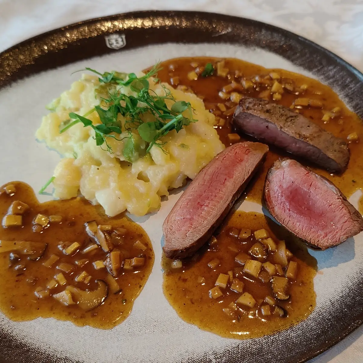Rehrücken Mit Kartoffelstampf