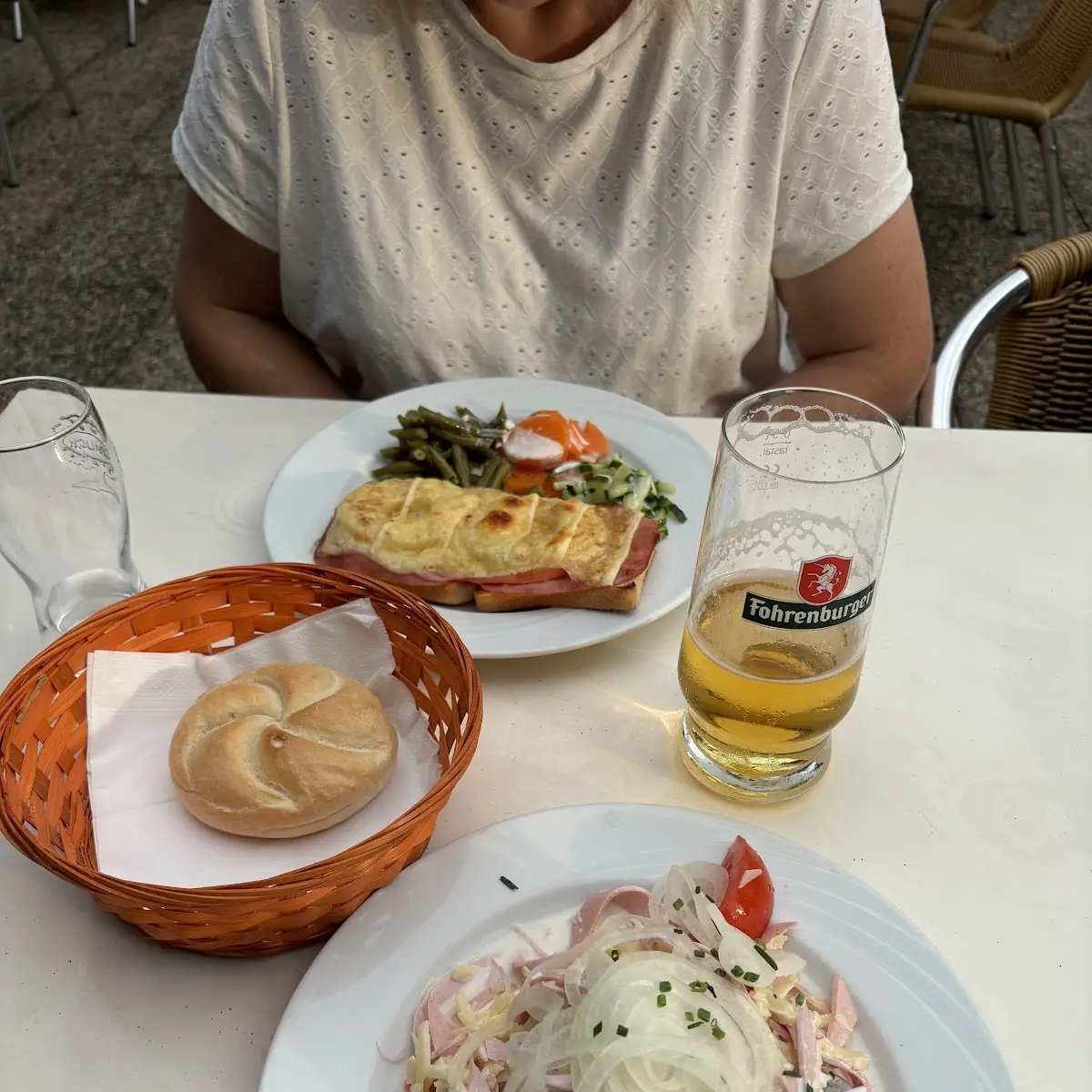 Wurstsalat Mit Gebäck