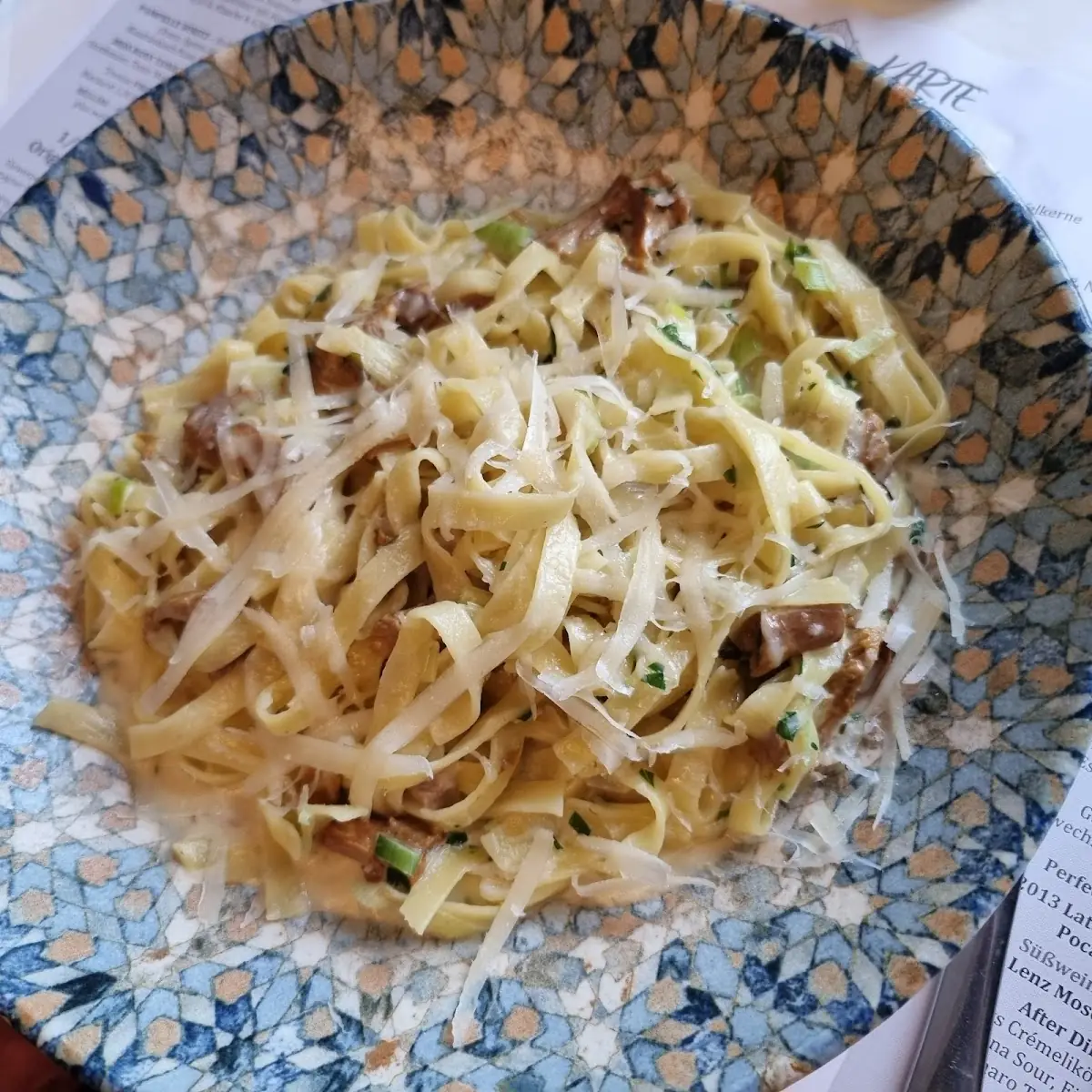 Tagliatelle Mit Eierschwammerl