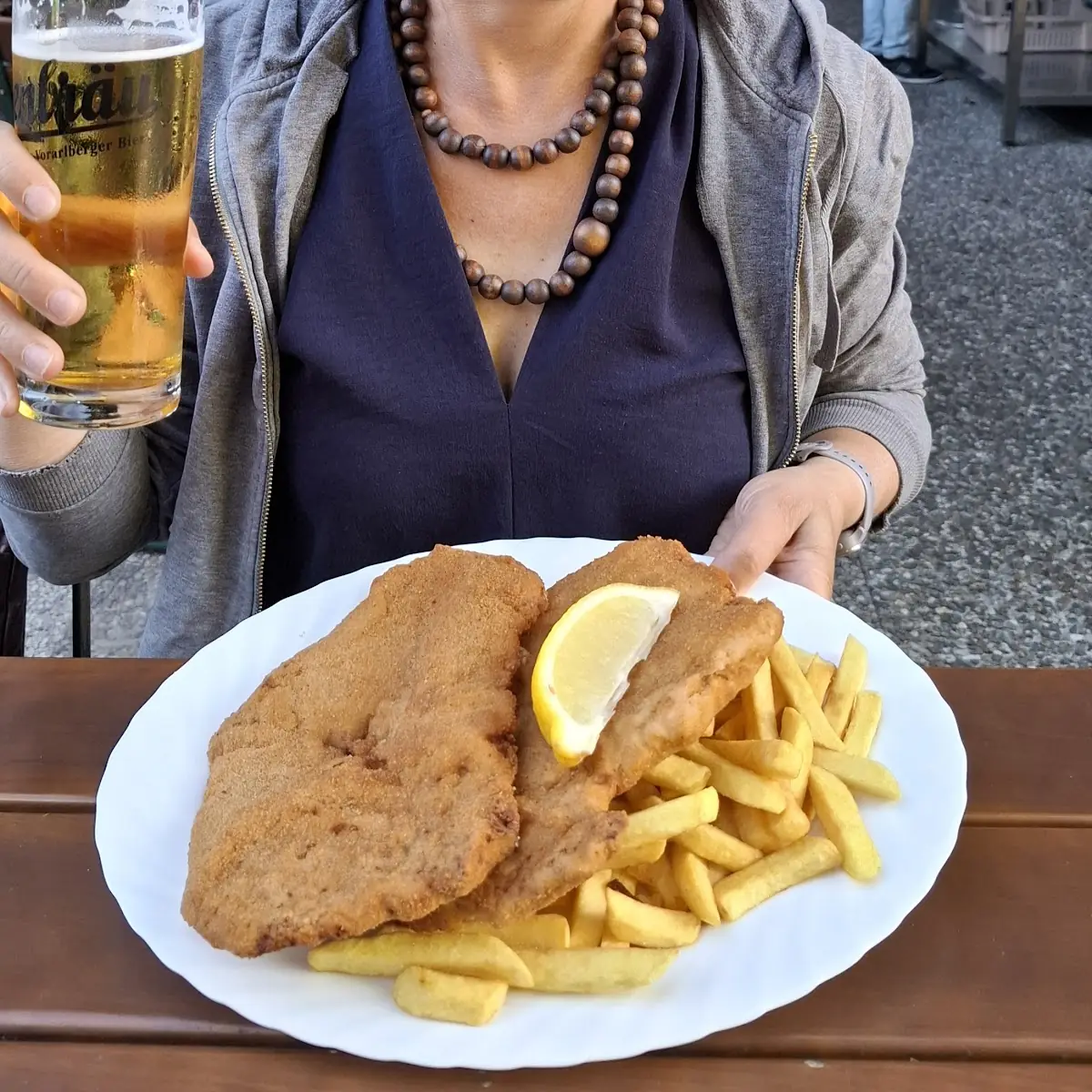Wienerschnitzel Mit Pommes Frites