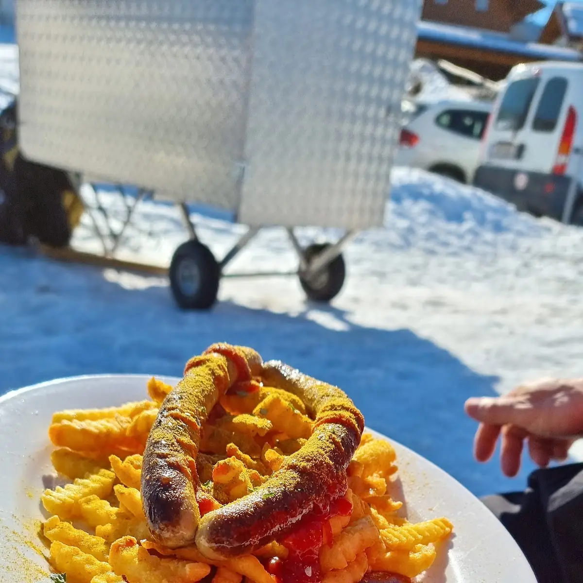 Curry Wurst Mit Pommes