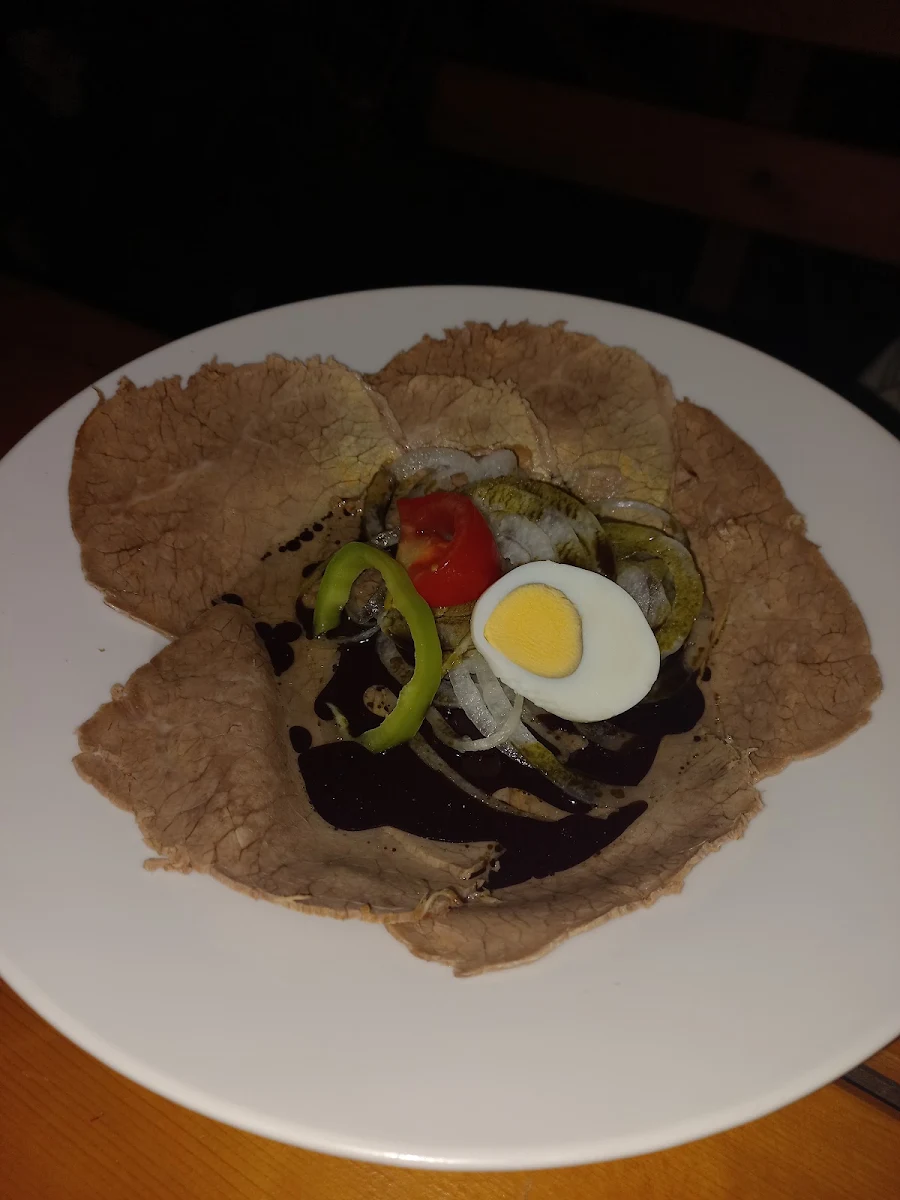Saures Rindfleisch