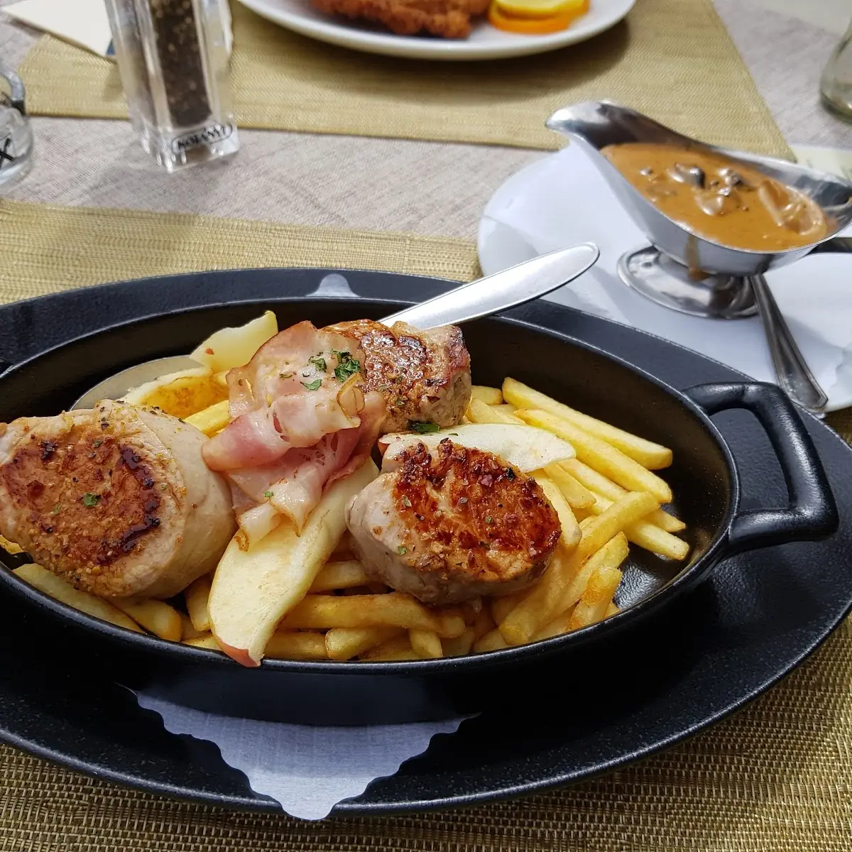 Schweinelende Mit Pommes Statt Spätzle