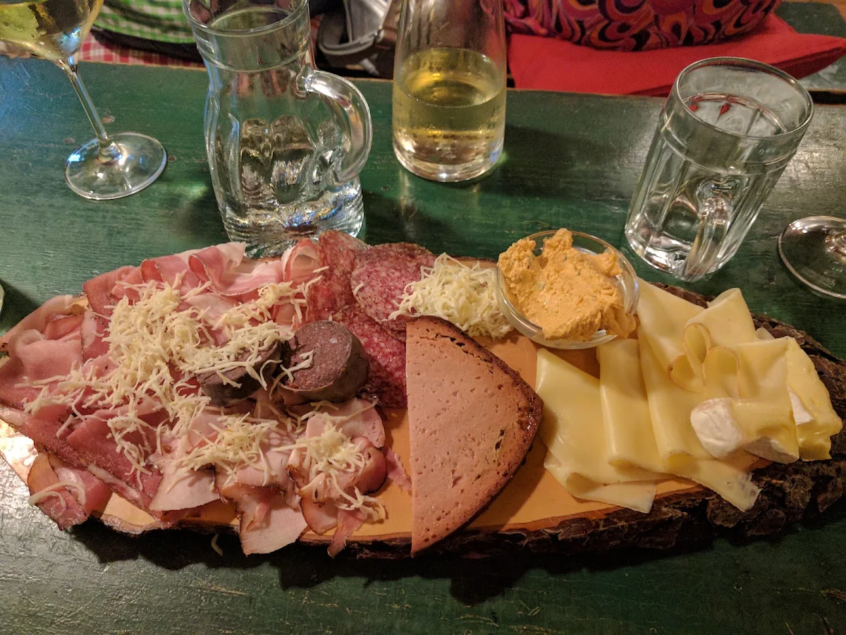 Brettljause Gemischt