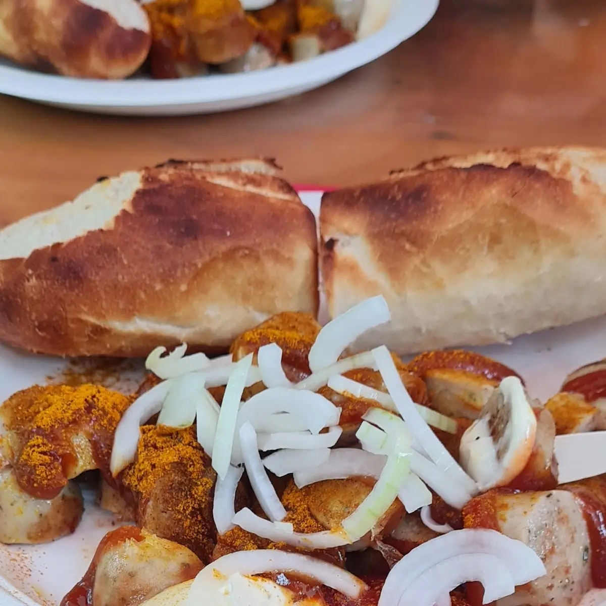 Currywurst Mit Brot
