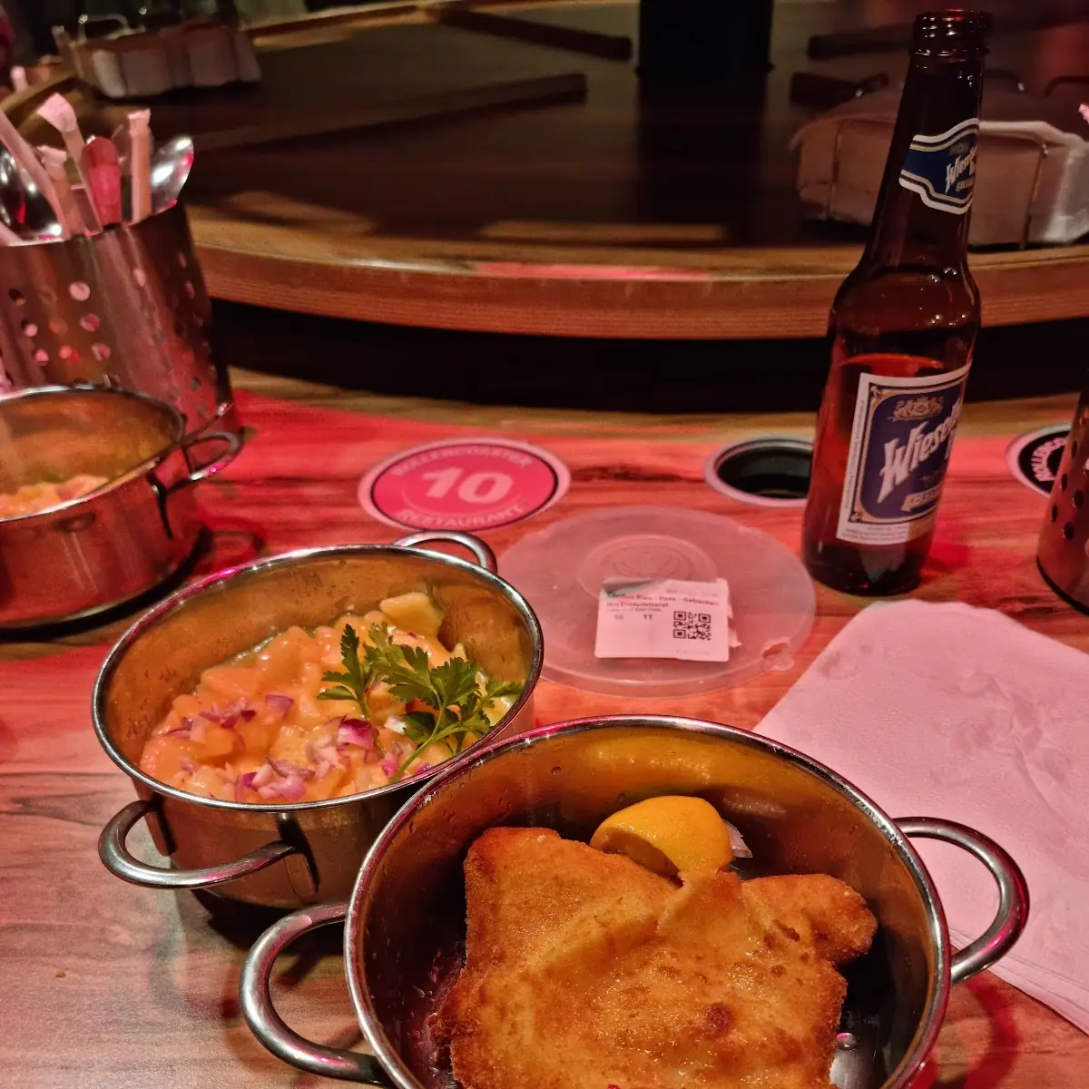 Schnitzl Mit Pommes
