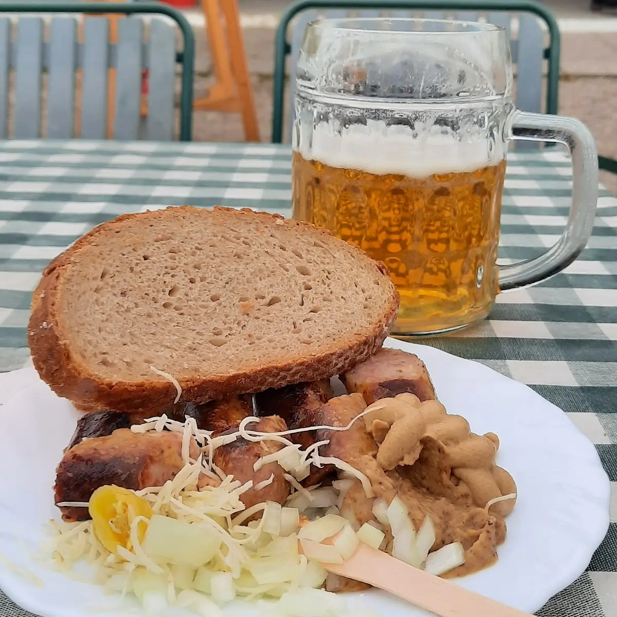 Kaesekrainer Mit Gutem Bier