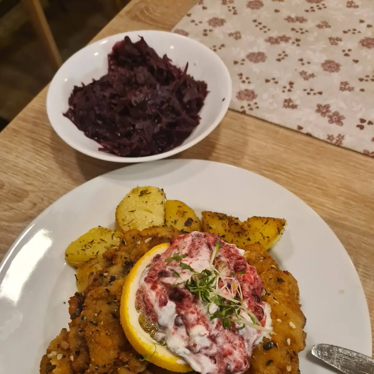 Wilschweischnitzel Mit Rotkraut