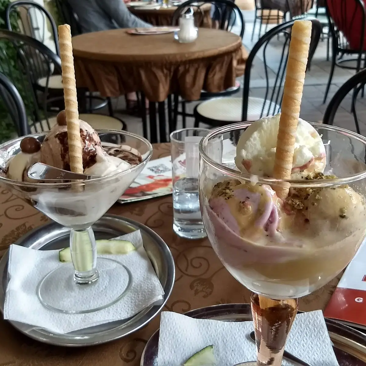 Gemischtes Eis