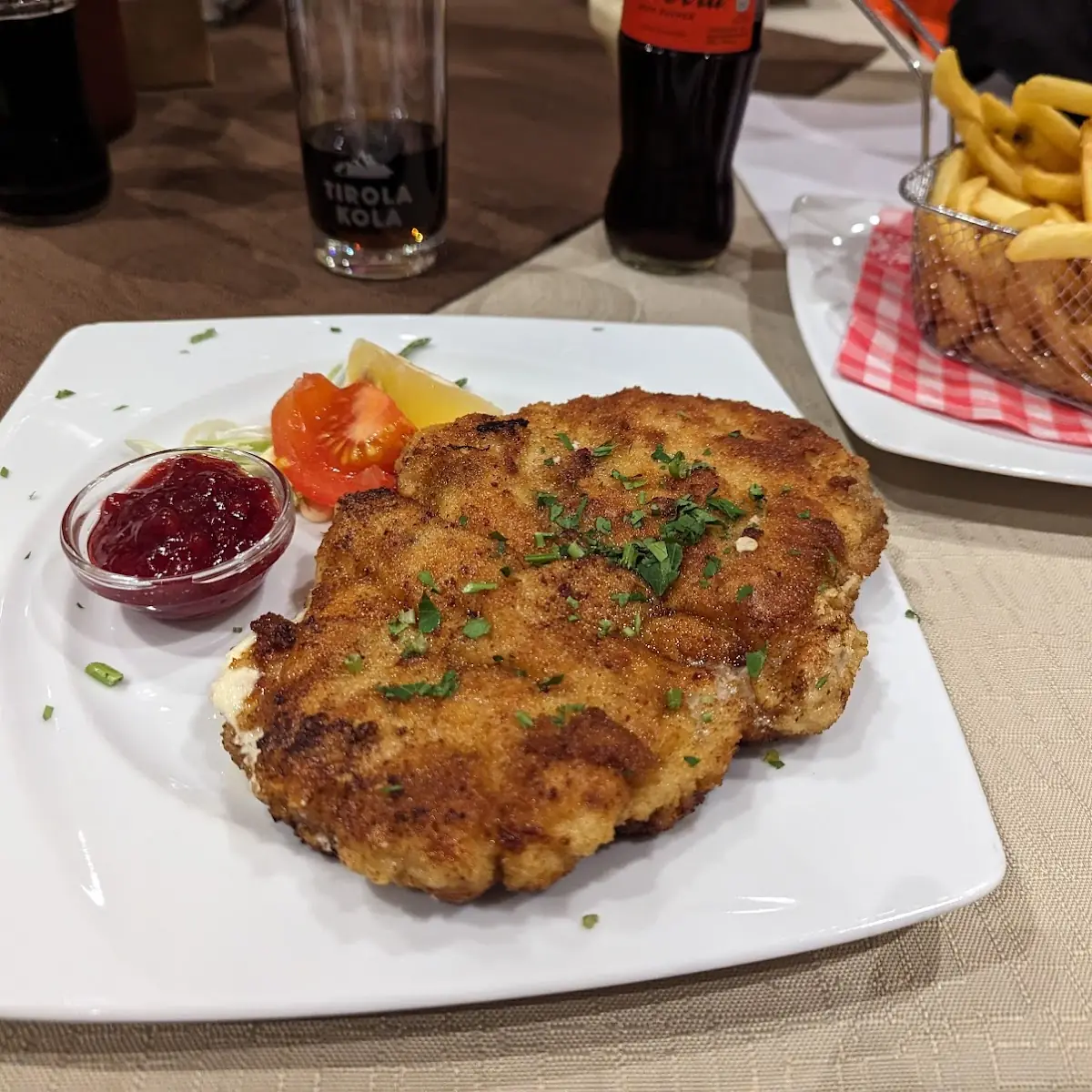 Cordon Bleu Mit Pommes