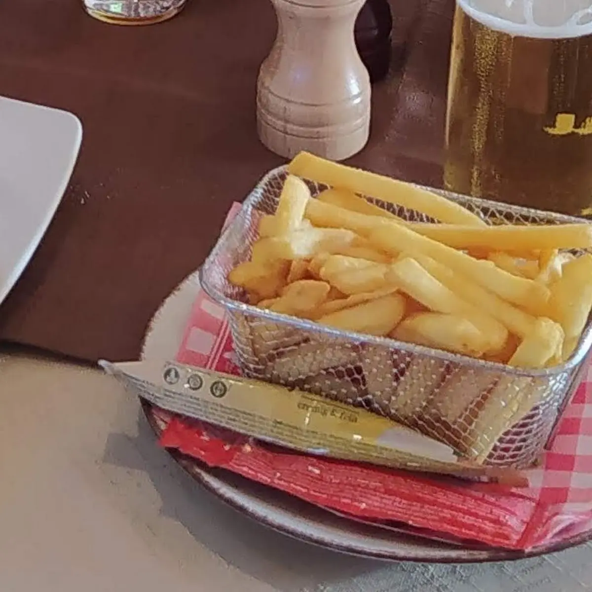 Wiener Schnitzel Mit Pommes Frites