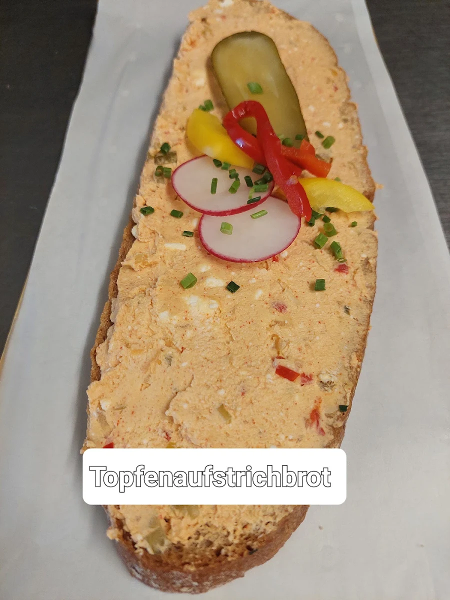 Topfenaustrichbrot