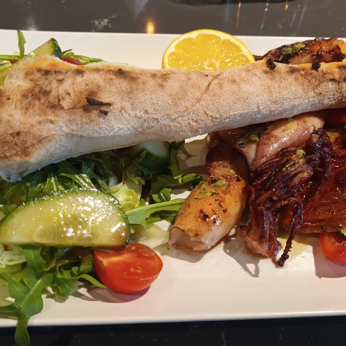 Calamari gegrillt
