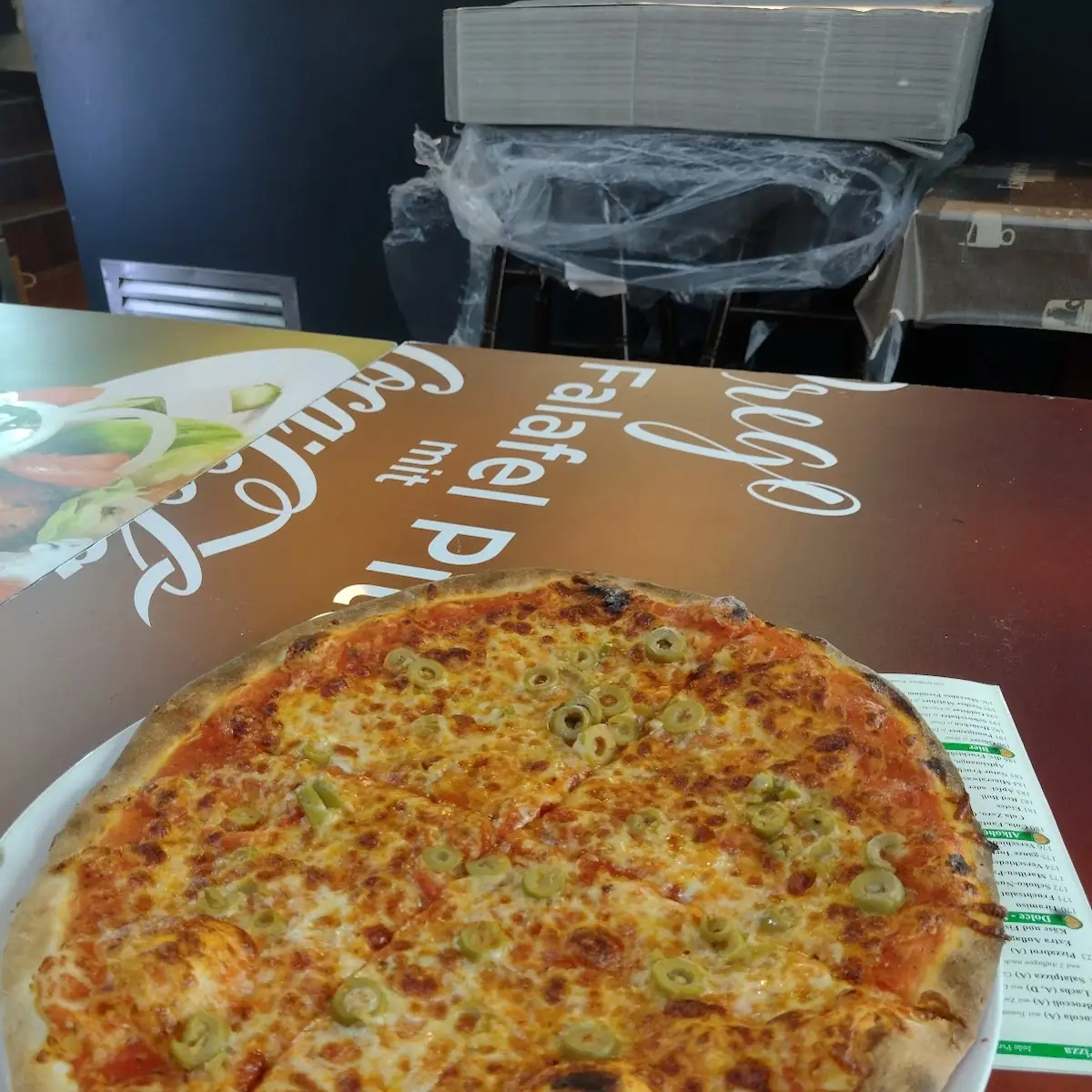 פיצה with olives
