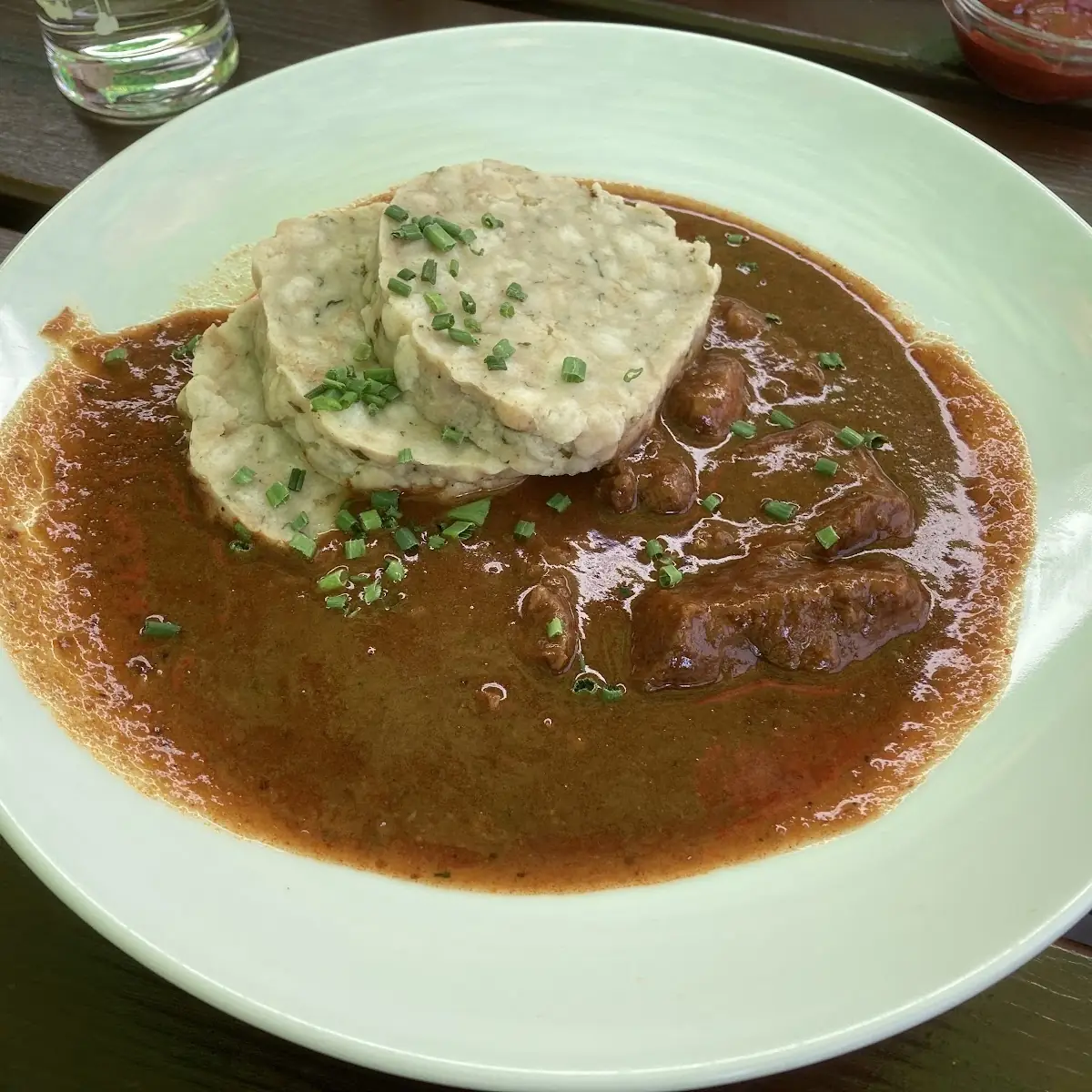 Leberknödelsuppe
