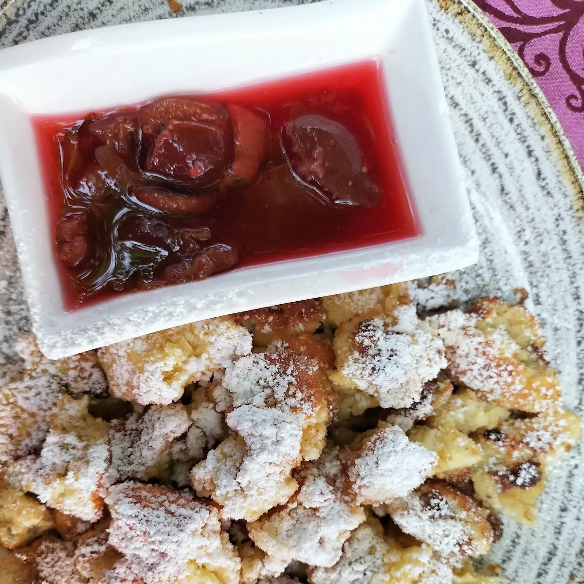 Kaiserschmarrn Mit Zwetschgen Röster