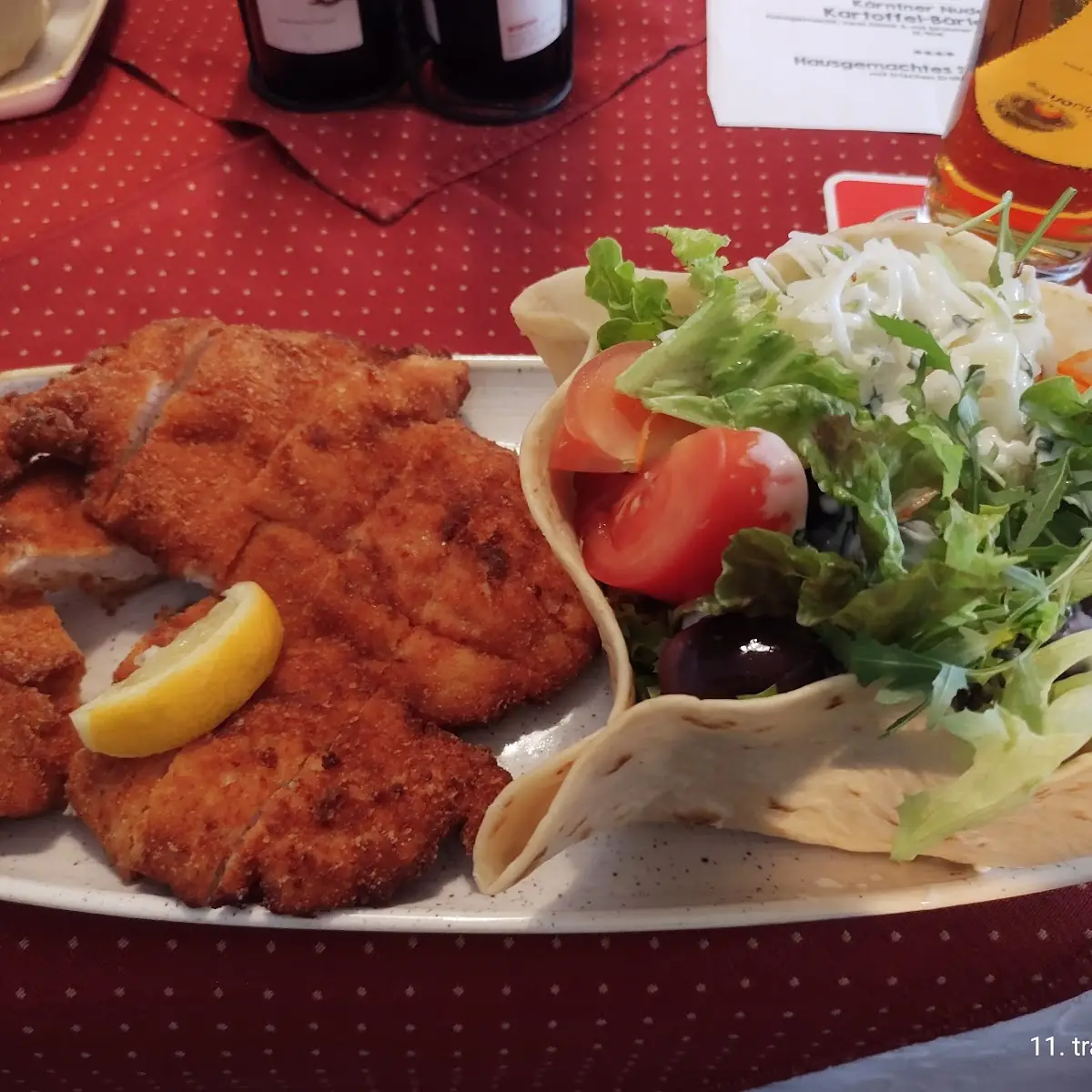 Wiener Schnitzel Mit Pommes