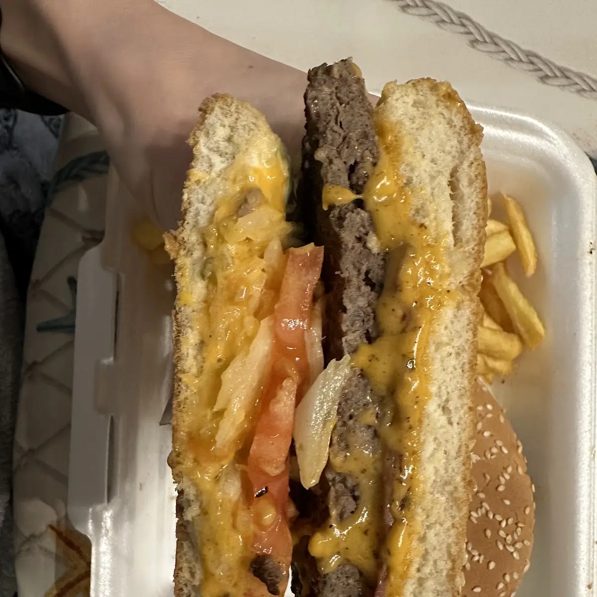 Cheeseburger Mit Speck