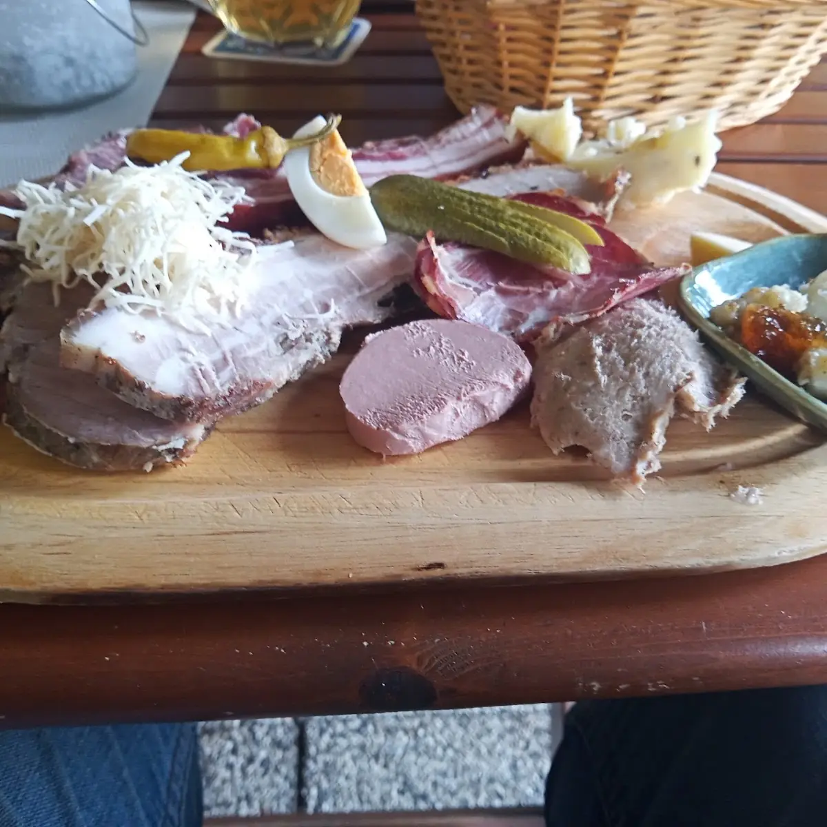 Schweinsbraten Brot