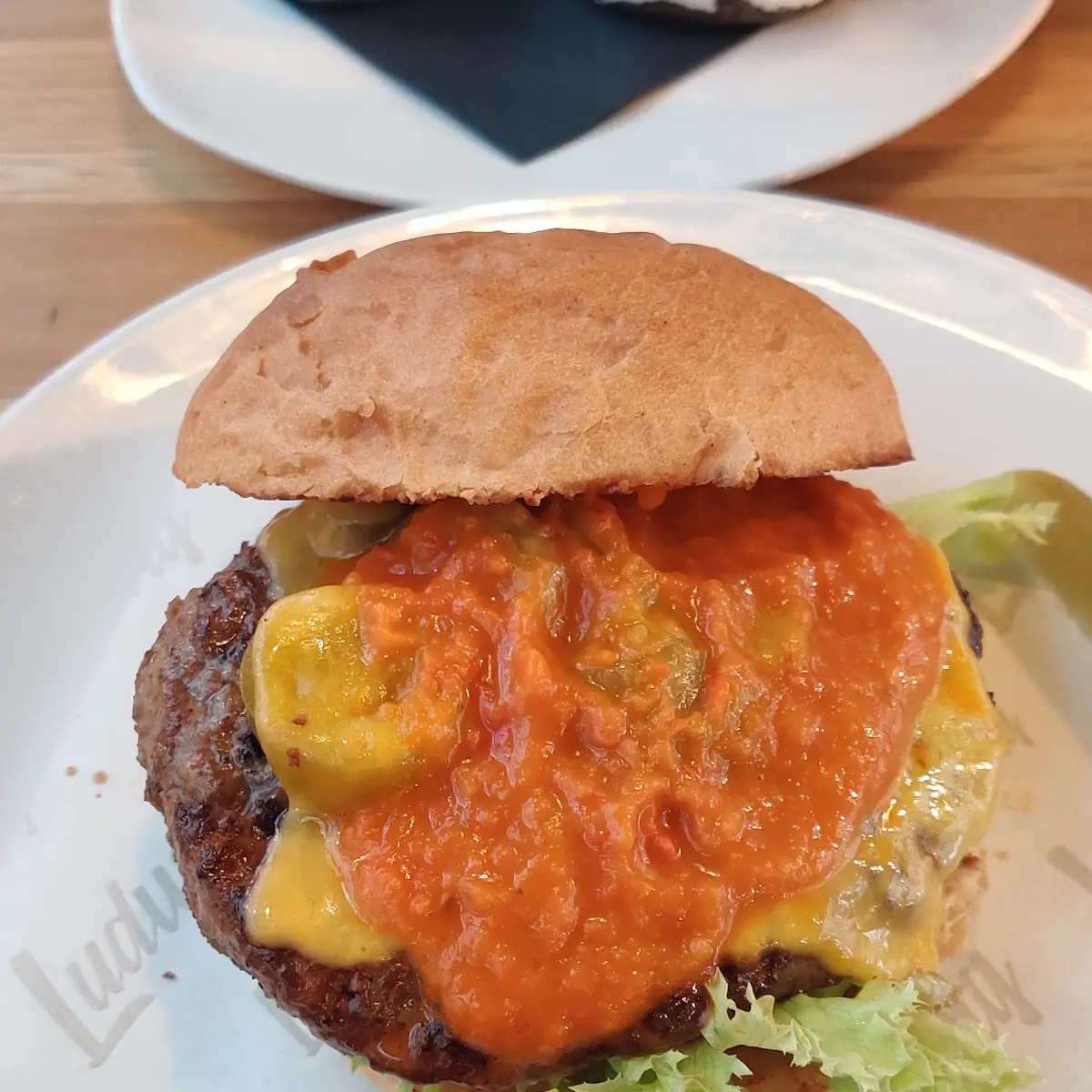 Chili Burger
