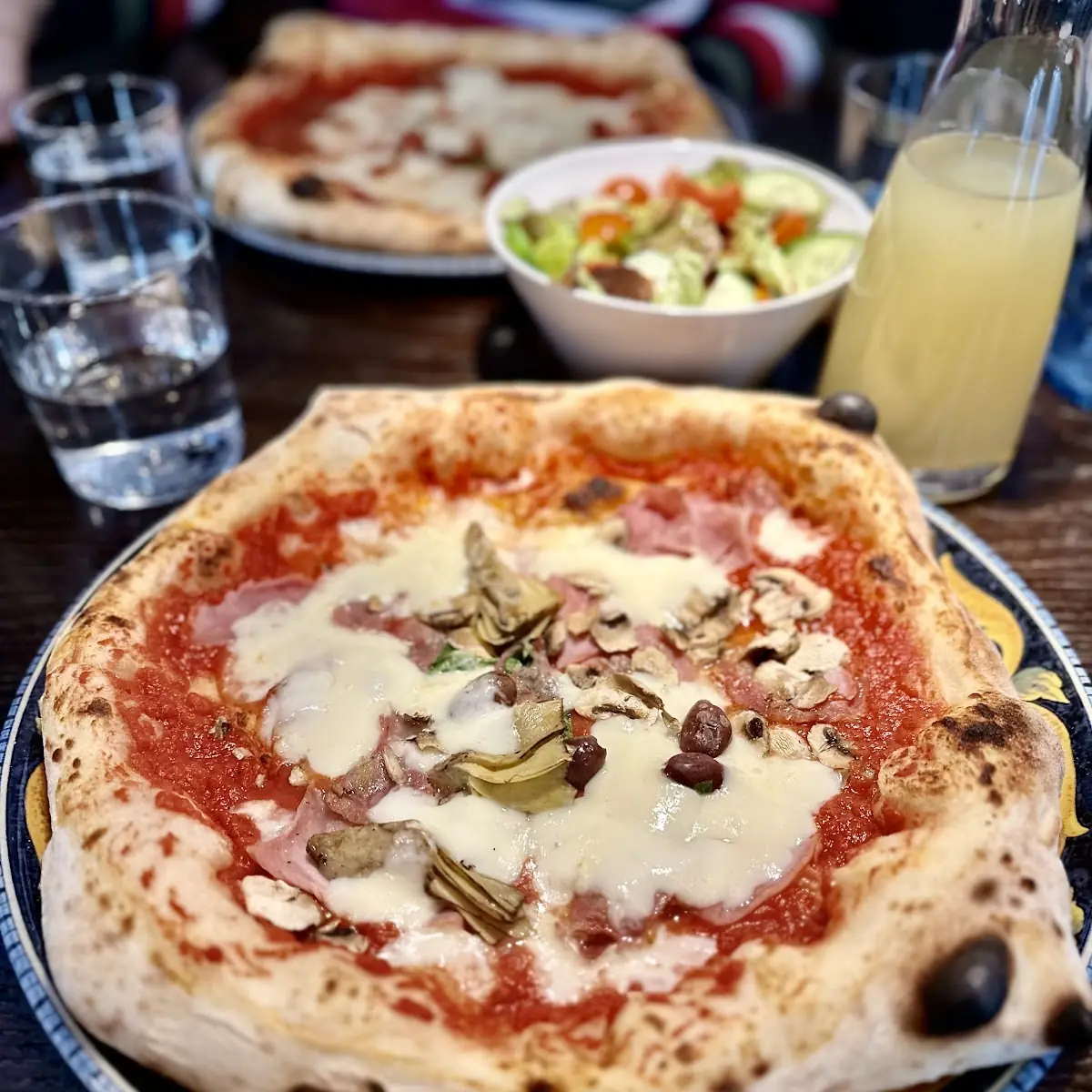 Pizza Napoli