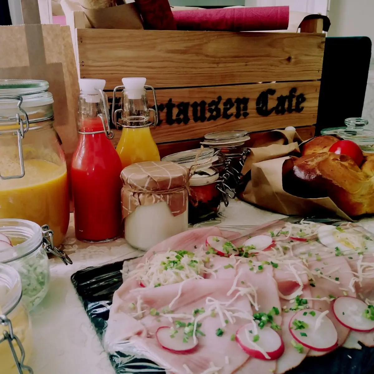 Brunch Box