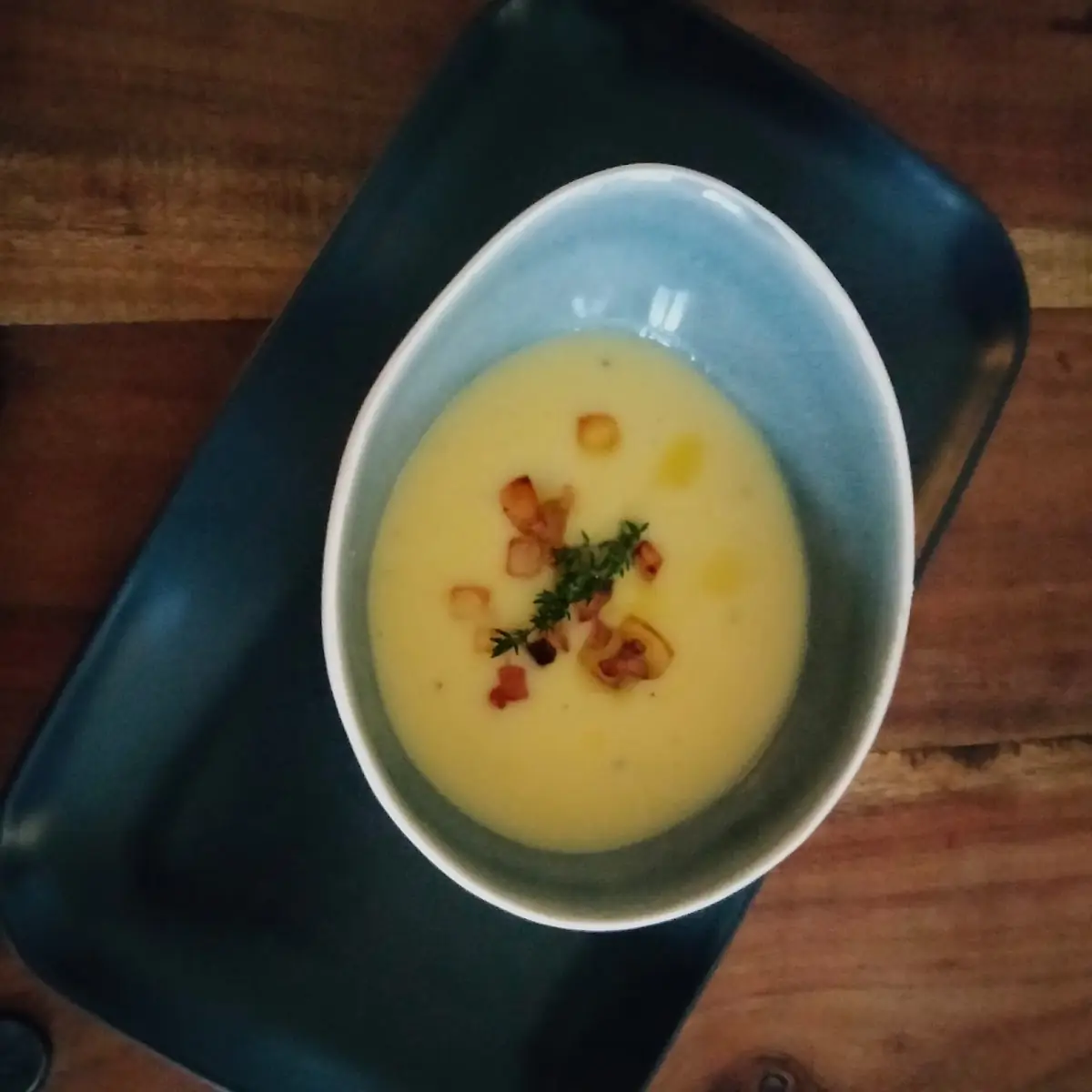 Getrüffelte Erdäpfelsuppe