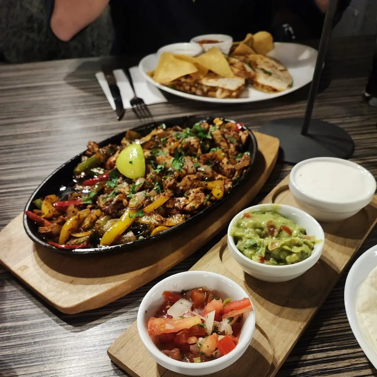 Fajitas De Mixtas Hühnerfleisch & Steakhüfte
