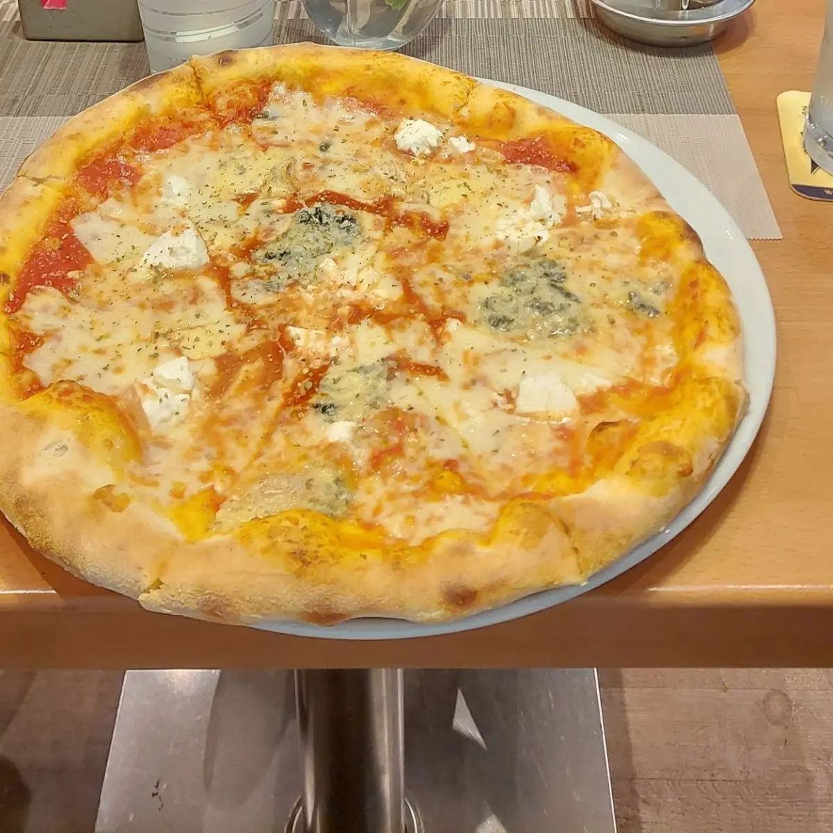 Pizza Quattro Formaggi