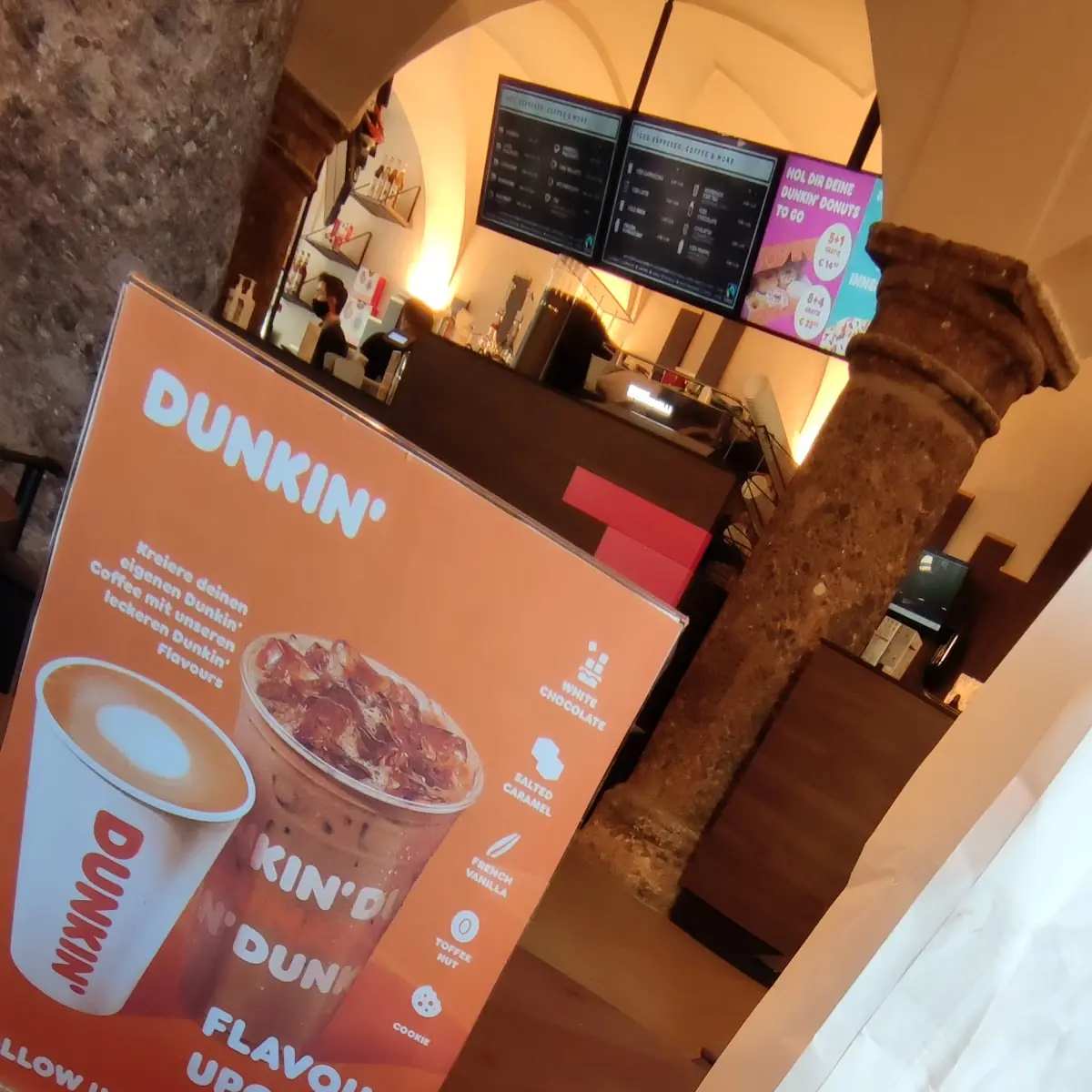 Hot Dunkaccino