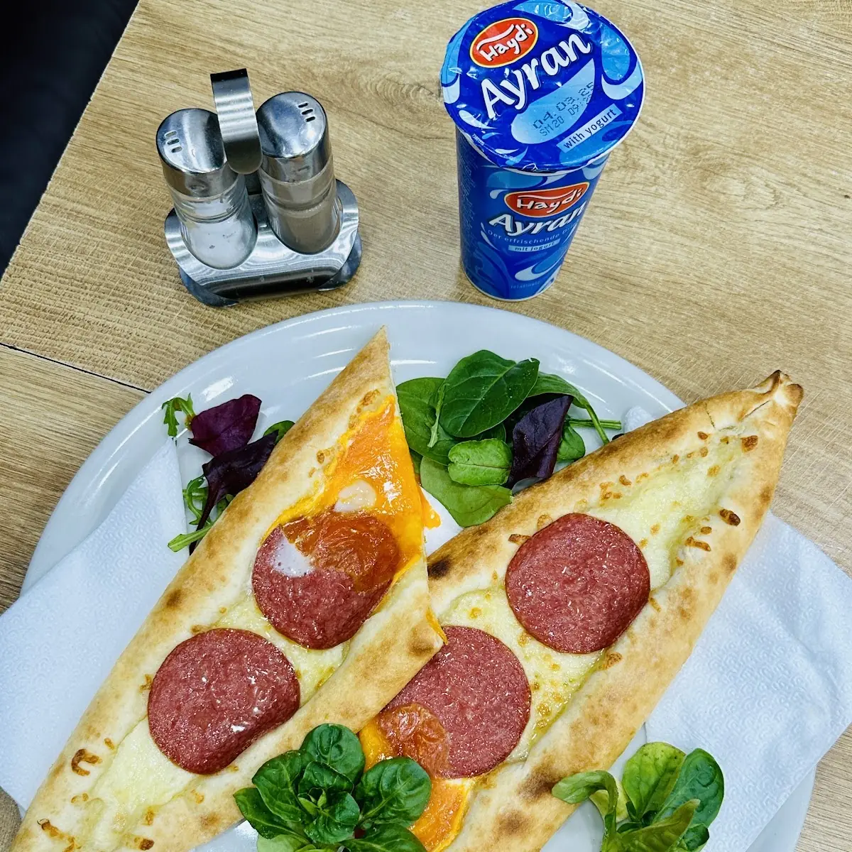 Pide Sucuk