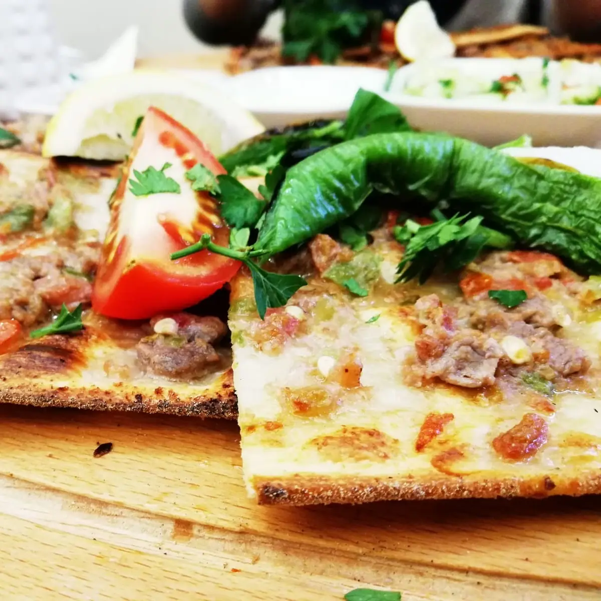 Bıçak Arası Pide